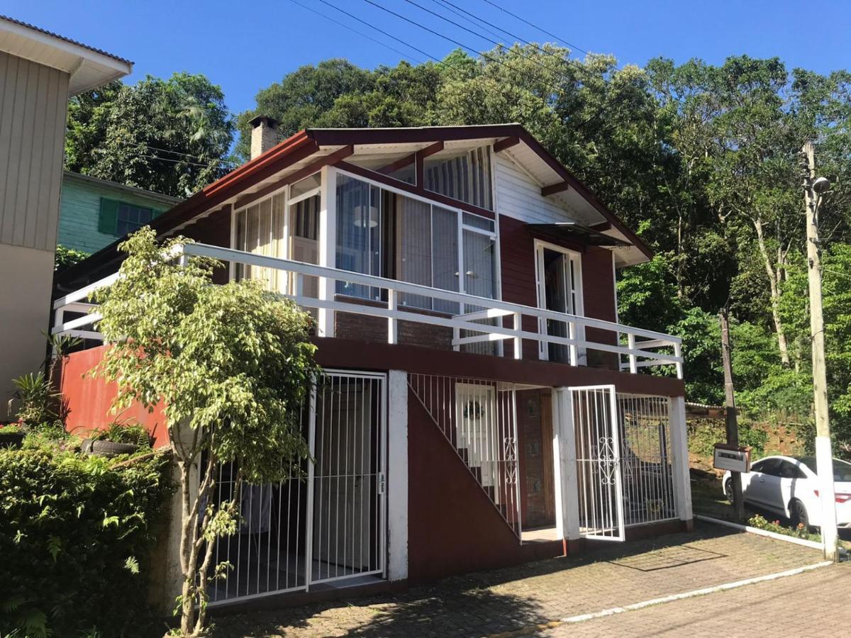 Villa Casa Agradavel Em Gramado Esterno foto
